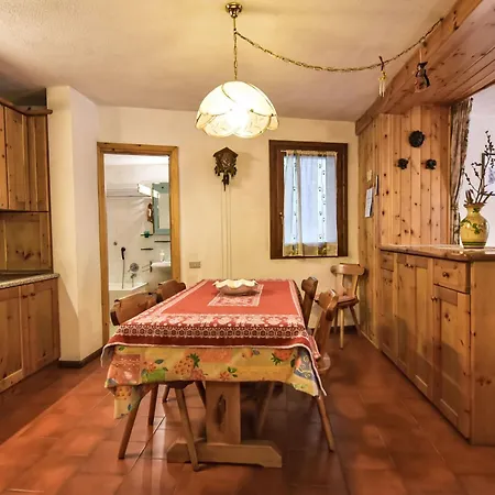 Διαμέρισμα Erica By Interhome